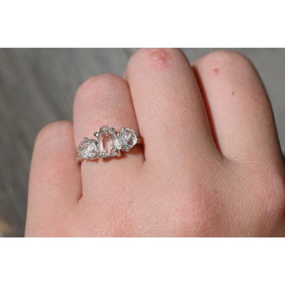 alternative raw diamond engagement rings, raw crystal size 4 5 6 7 8 8 9 10 11 - Picture 3 of 3